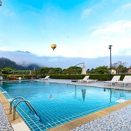 Lisha The Grand Riverside Hotel Vang Vieng Zewnętrze zdjęcie
