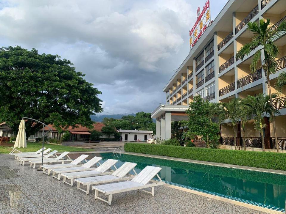 Lisha The Grand Riverside Hotel Vang Vieng Zewnętrze zdjęcie