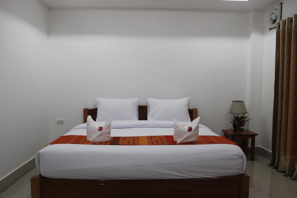 Lisha The Grand Riverside Hotel Vang Vieng Zewnętrze zdjęcie